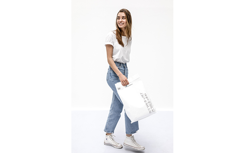 Mit dem Must-Have reBAG macht Vöslauer Recycling zum Must-Do