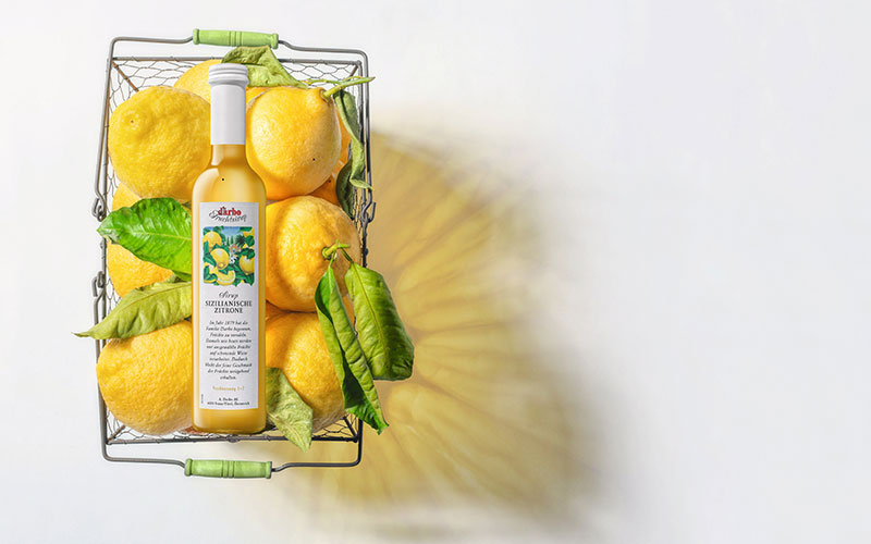Spritziger Genuss mit sizilianischer Zitrone: Darbos neueste Sirup-Spezialität läutet den Sommer ein