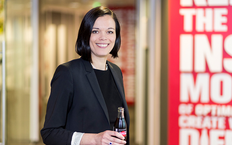 Evelyne De Leersnyder wird ab 1. April 2023 neue Geschäftsführerin der Coca-Cola GmbH in Deutschland