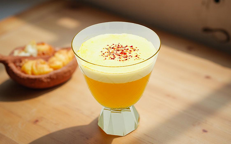 Alkoholfrei, stilvoll, vital: Der Signature-Drink für den Sober October