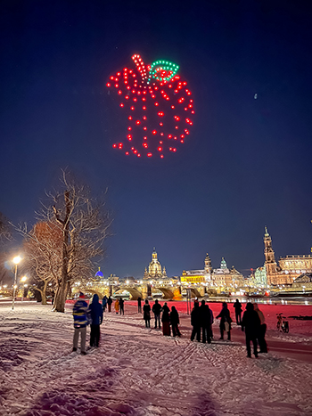 Der „Tag des Deutschen Apfels“ am 11. Januar 2026 wurde mit einer Drohnen-Show über Dresden gefeiert
