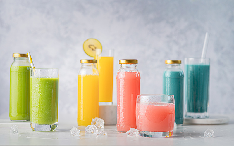 Navigieren Sie die Herausforderungen des Saftmarkts mit pflanzenbasierten Farben