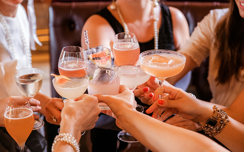 Paradigmenwechsel im Trinkverhalten: Neue YouGov-Studie zeigt starken Rückgang des Alkoholkonsums in Deutschland