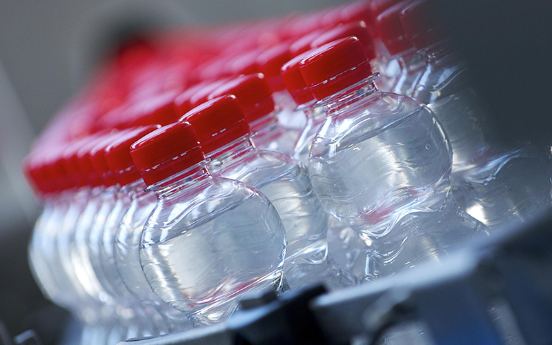 Rhenser Mineralbrunnen wird Teil von Refresco Deutschland